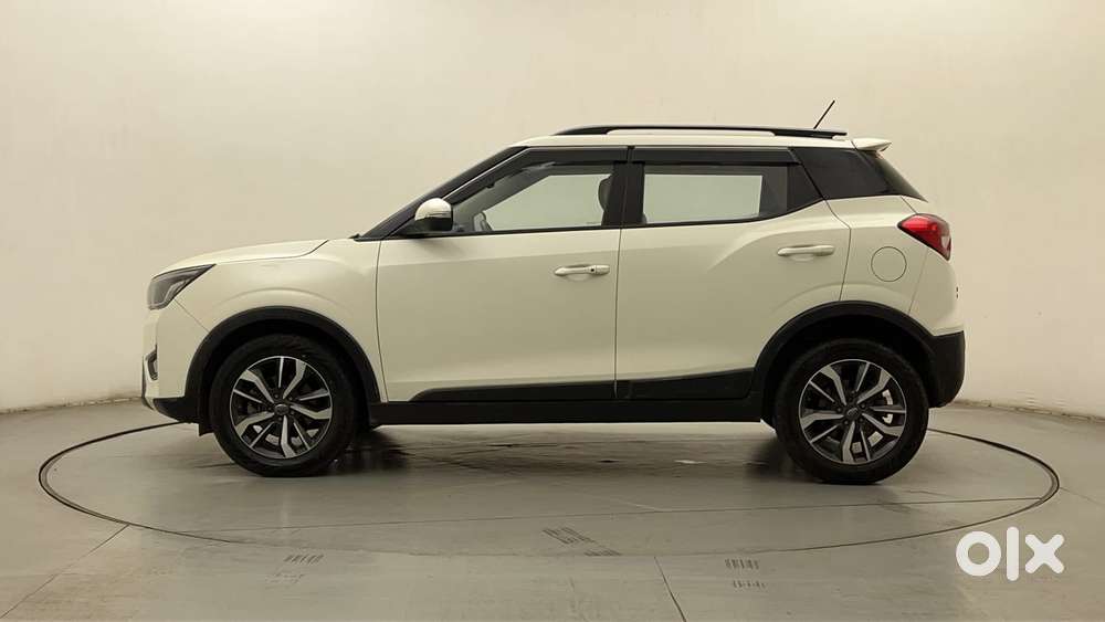 Mahindra Xuv300 W8 (o) 1.5 Diesel Amt, 2020, Diesel