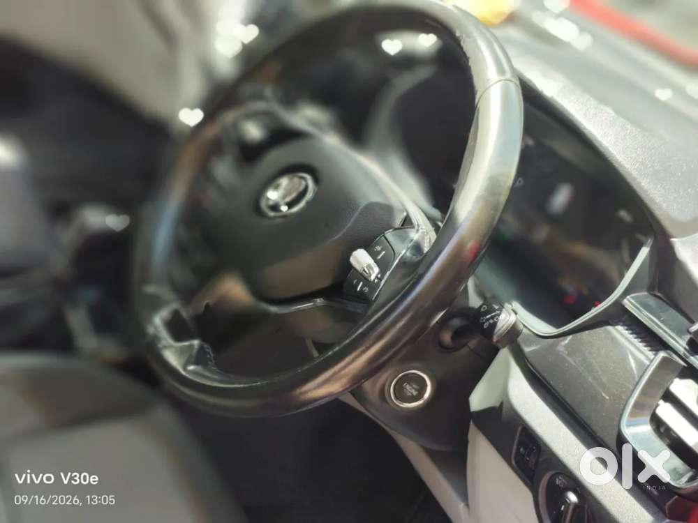 Skoda Kushaq Style 1.0l Tsi At, 2022, Petrol