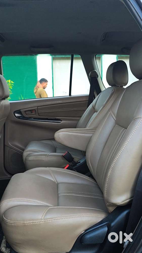 Toyota Innova 2.5 G (diesel) 7 Seater, 2015, Diesel
