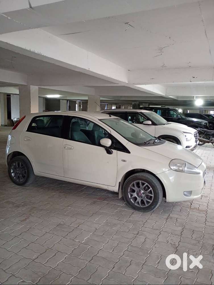 Diesel Car Fiat Punto Multijet 1.3 Emotion