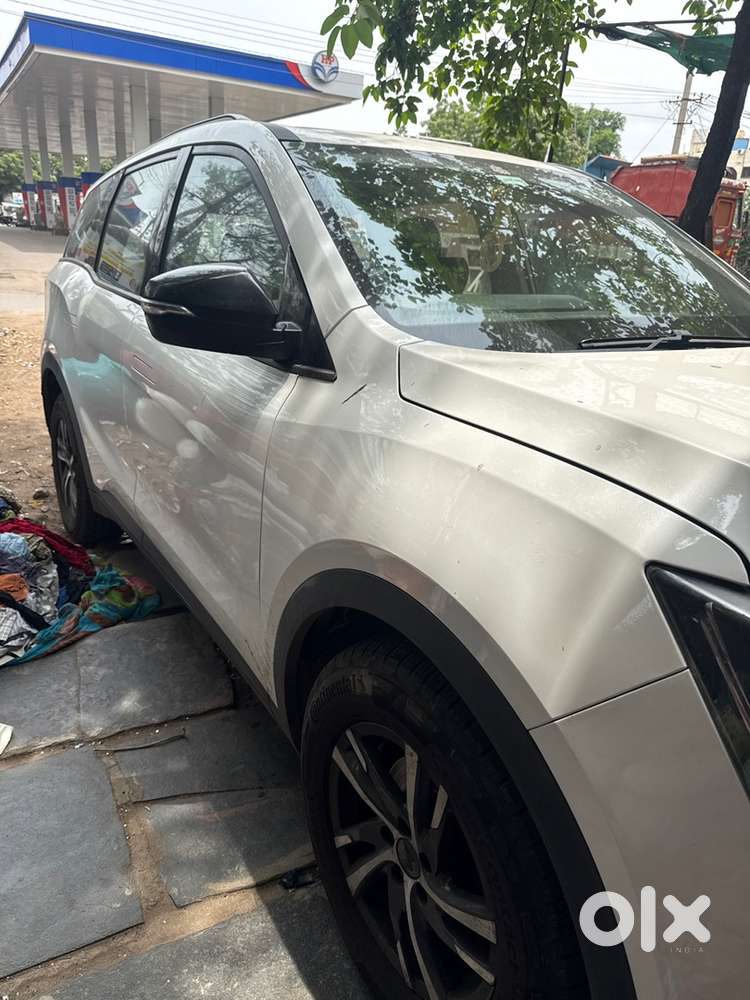 Mahindra Xuv700 2022 Diesel Manual Year