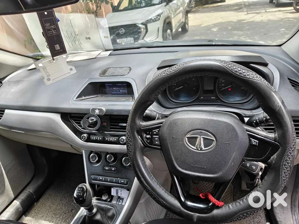 Tata Nexon Revotron 2018 Km Driven Urgent Sale
