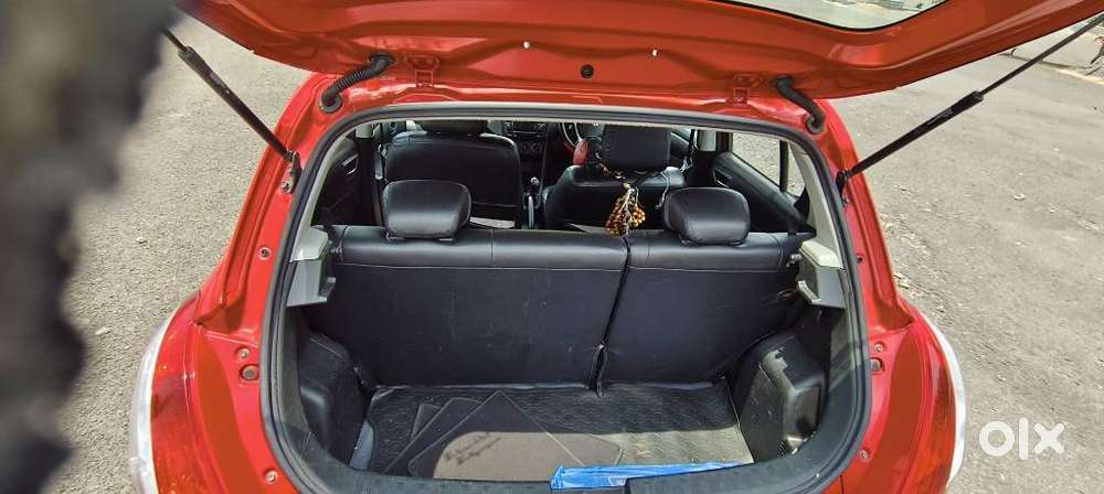 Maruti Suzuki Swift Vxi Optional, 2017, Petrol