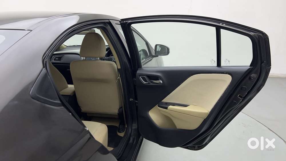 Honda City I-vtec V, 2017, Petrol