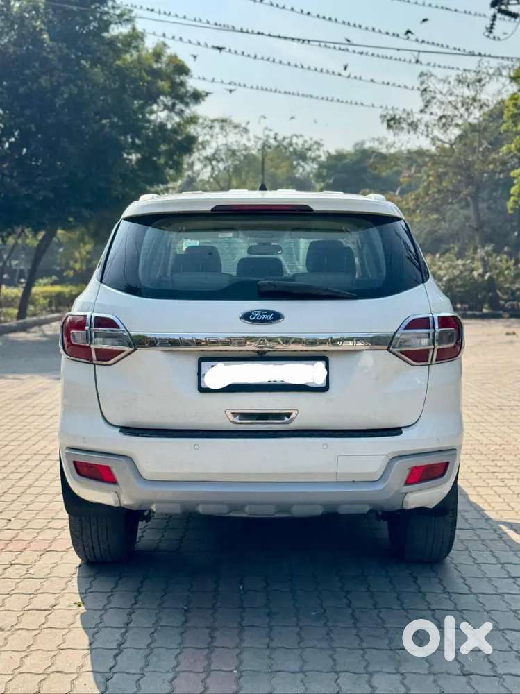 Ford Endeavour 2.2 Trend 2016