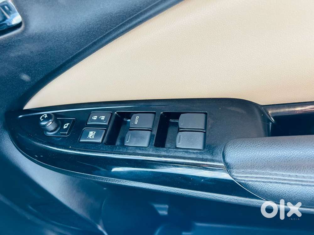 Toyota Glanza G Hybrid, 2023, Cng & Hybrids