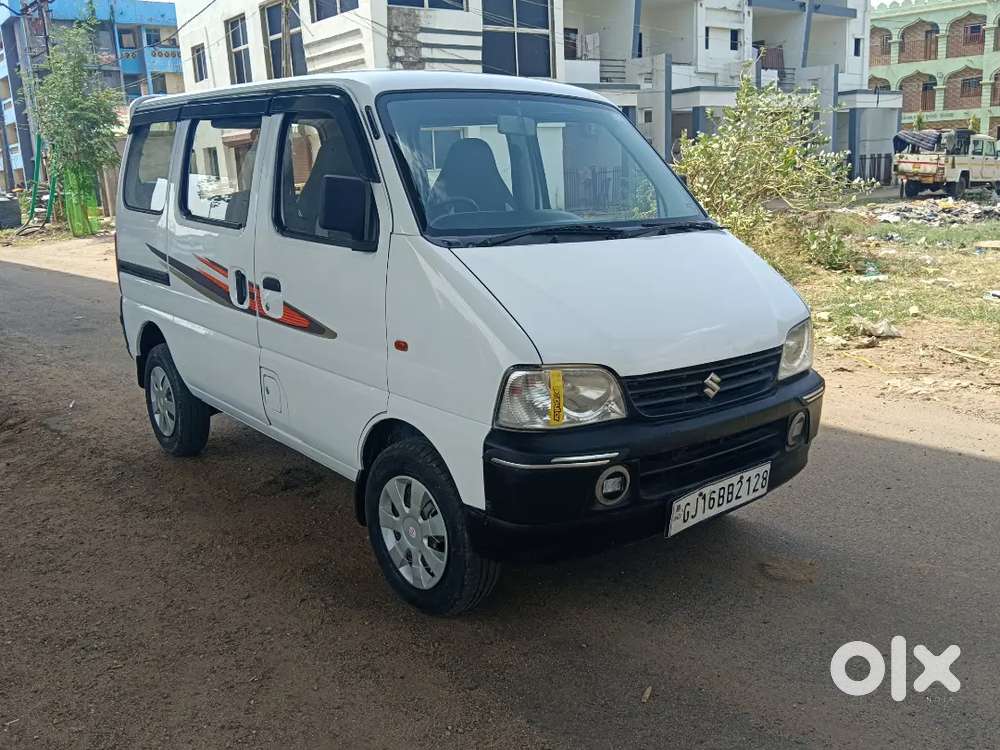 Maruti Suzuki Eeco 2012 Ac Cng & Hybrids 105000 Km Driven
