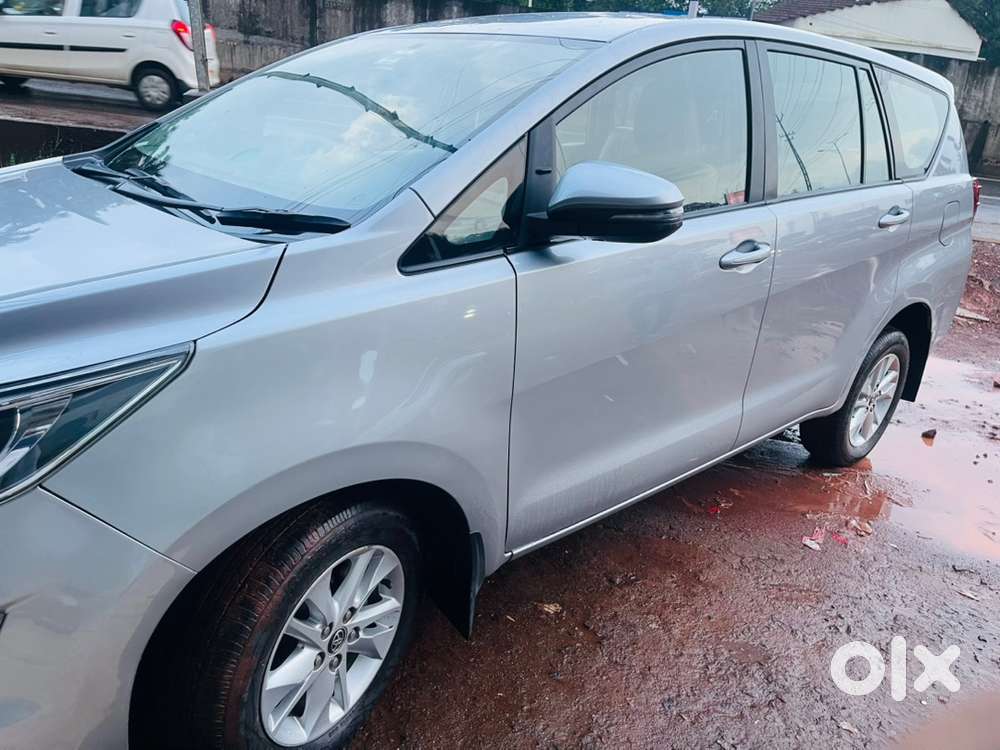 Toyota Innova Crysta 2018