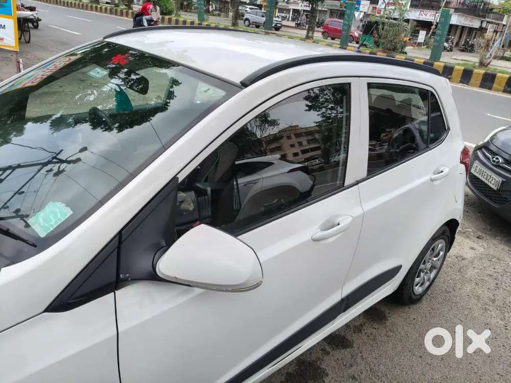Hyundai Grand I10 Sportz 2018