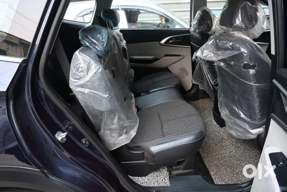 Kia Carens 7dct Showroom Condition 2023