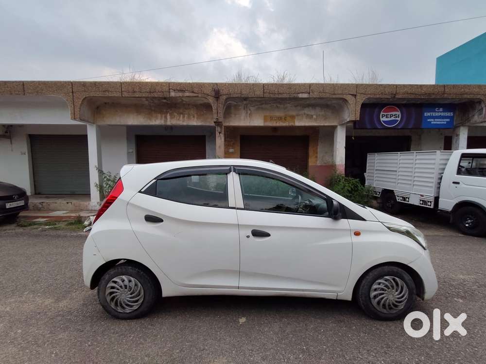 Hyundai Eon Era, 2013, Petrol