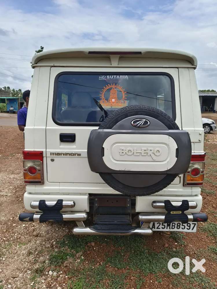 Mahindra Bolero Neo Plus 2017 Diesel Well Maintained