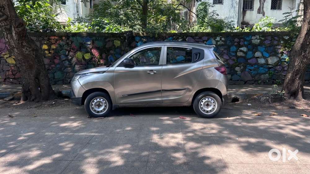 Mahindra Kuv 100 2016