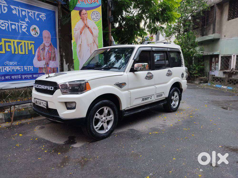 Mahindra Scorpio S10, 2016, Diesel