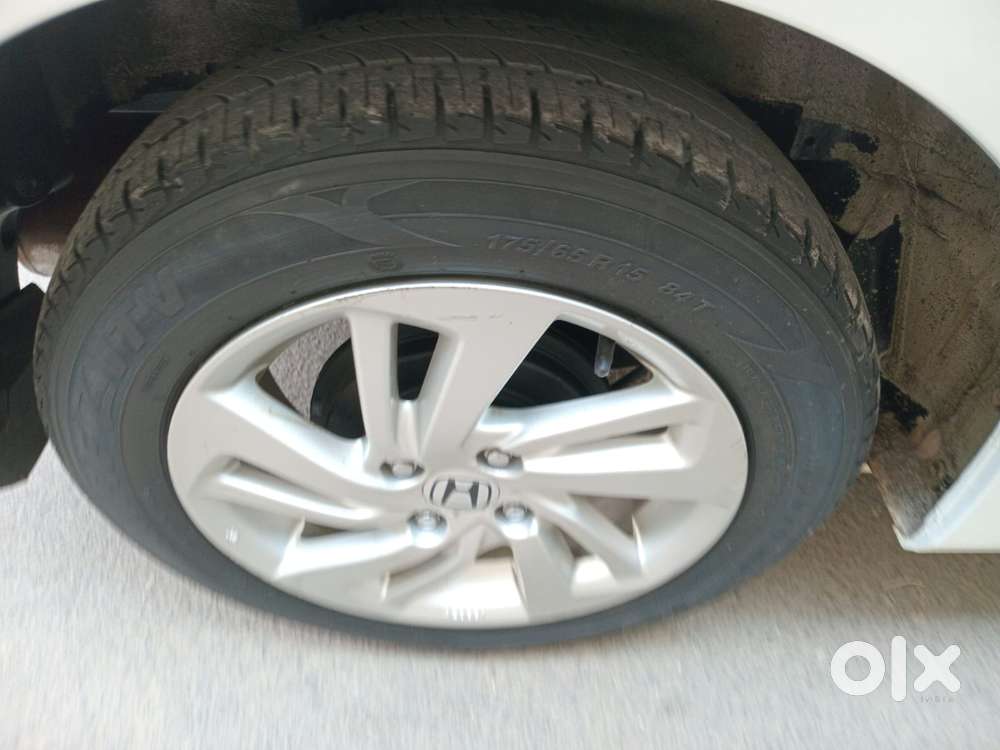 Honda Jazz V Cvt, 2017, Petrol