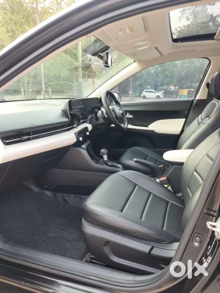 Hyundai Verna 1.5 Sx (o) Vtvt, 2023, Petrol