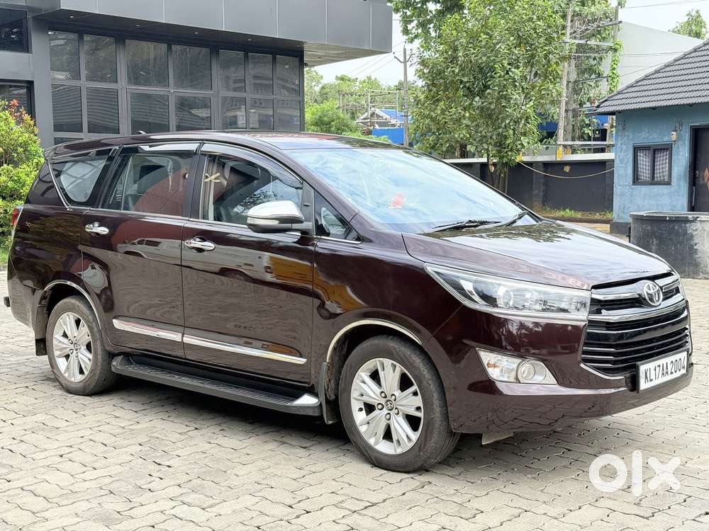 Toyota Innova Crysta 2.4 Z 7 Str, 2016, Diesel