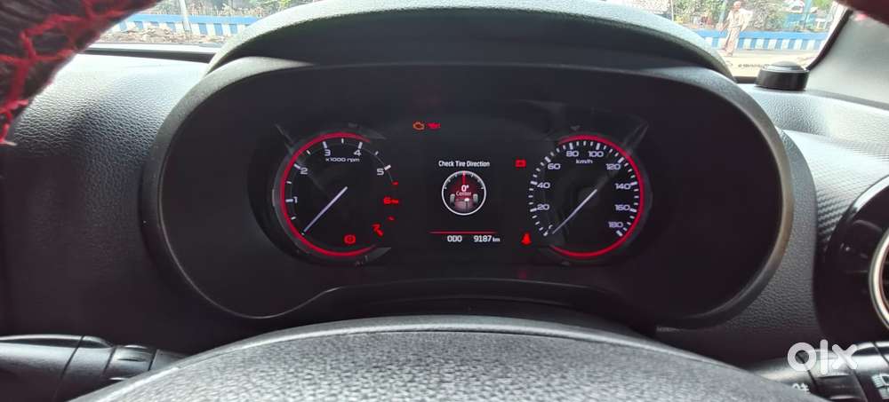 Mahindra Thar Lx Hard Top Petrol Mt 4wd, 2023, Petrol