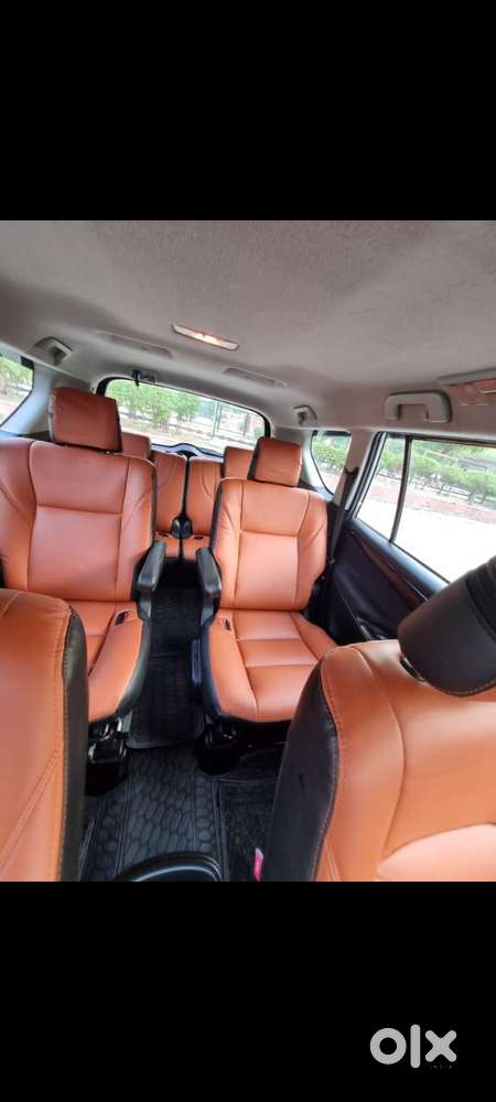 Toyota Innova Crysta 2.7 V, 2020, Petrol