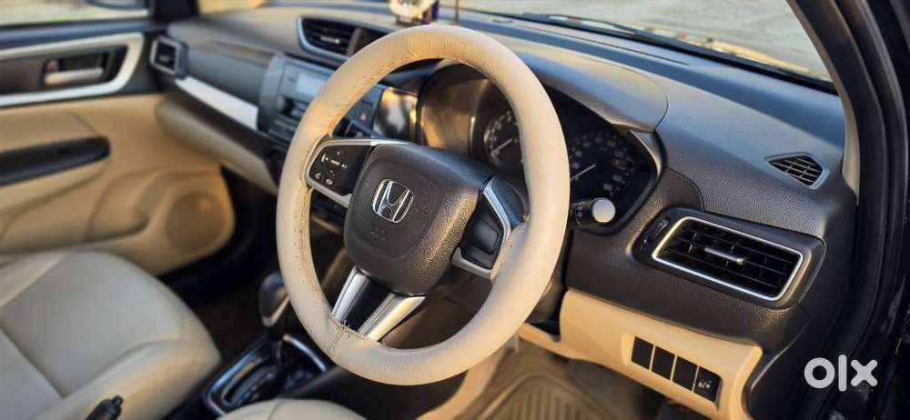 Honda Amaze, 2022, Petrol