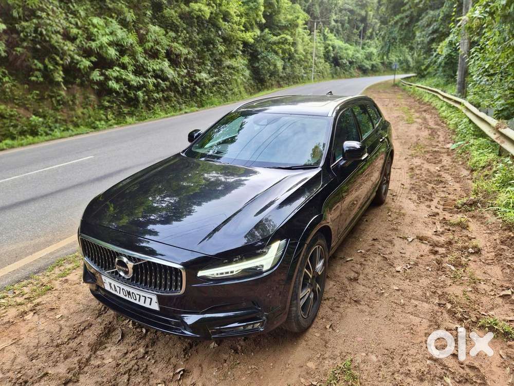Volvo V90 Cross Country D5 Inscription, 2018, Diesel