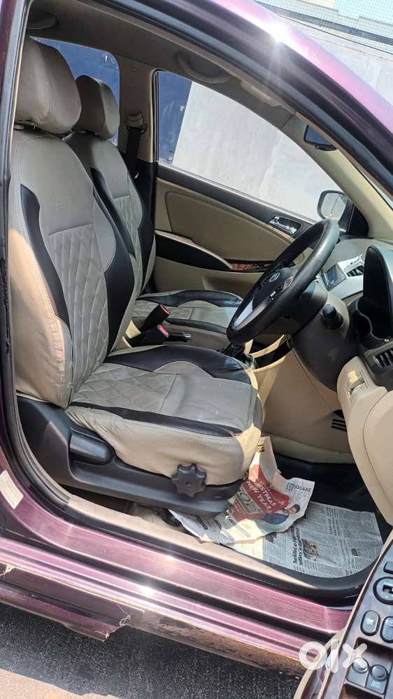 Hyundai Verna Fluidic 1.6 Vtvt Sx Opt, 2011, Petrol