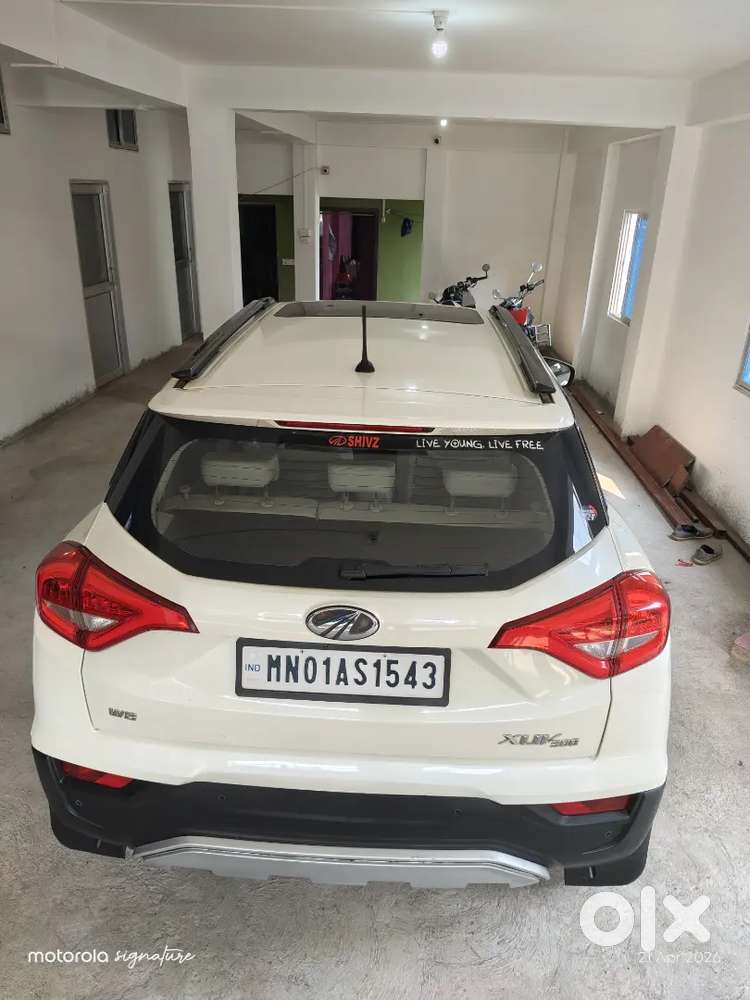 Xuv 300 W8 Optional Petrol Top Model Sunroof