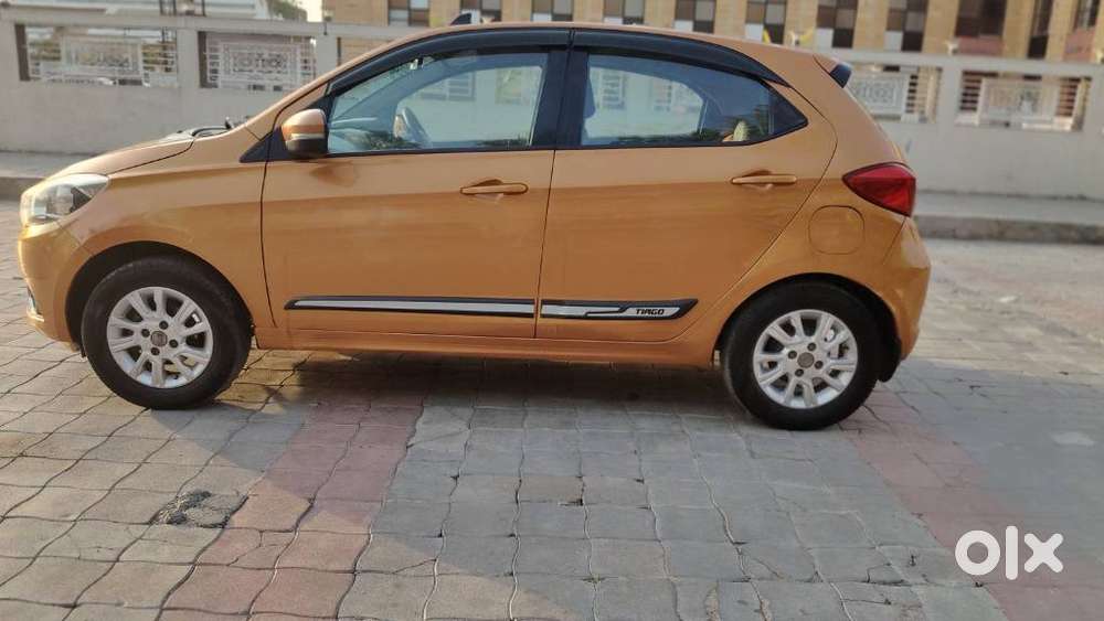 Tata Tiago 1.2 Revotron Xz Wo Alloy, 2018, Cng & Hybrids