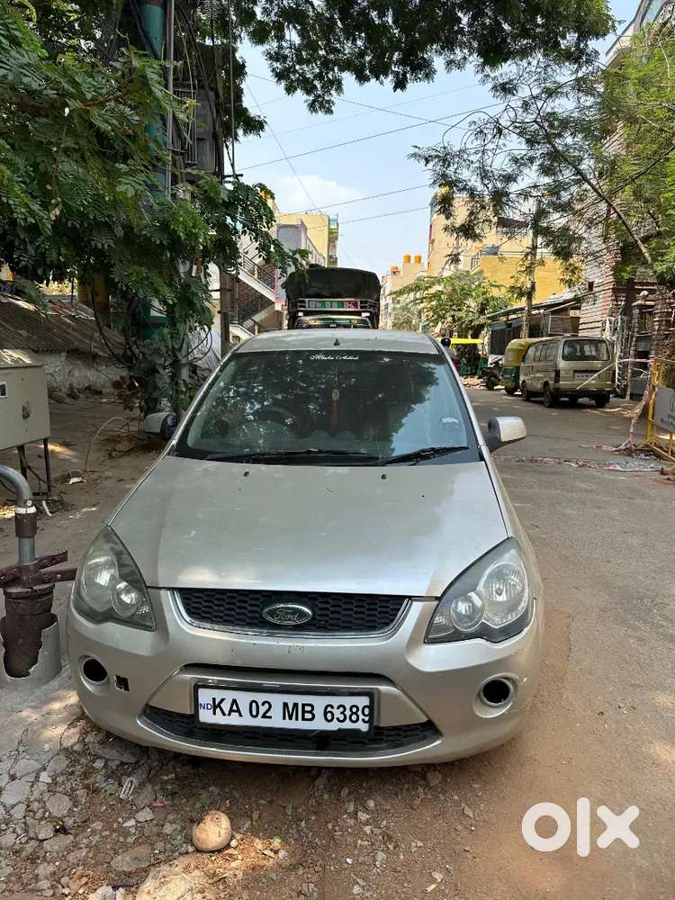 Ford Fiesta Zxi Topend Varient