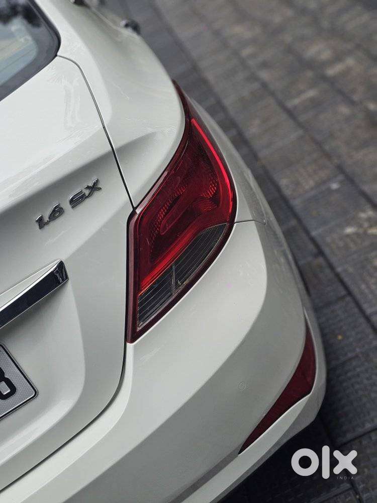 Hyundai Verna 1.6 Sx Vtvt, 2015, Petrol