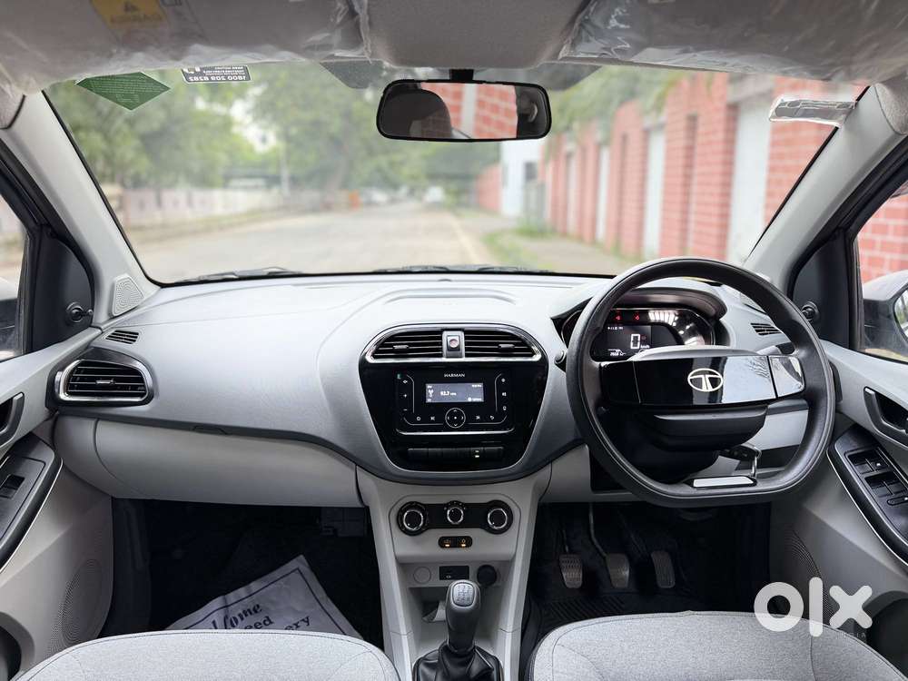 Tata Tiago 1.2 Revotron Xm Cng, 2025, Cng & Hybrids