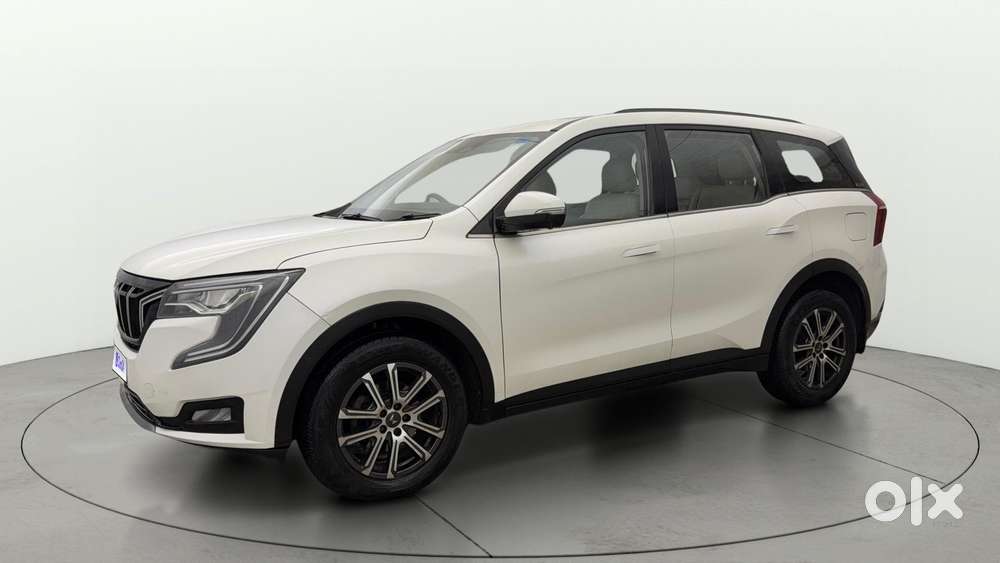 Mahindra Xuv700 2.0 Ax 7 Petrol Mt Str, 2021, Petrol