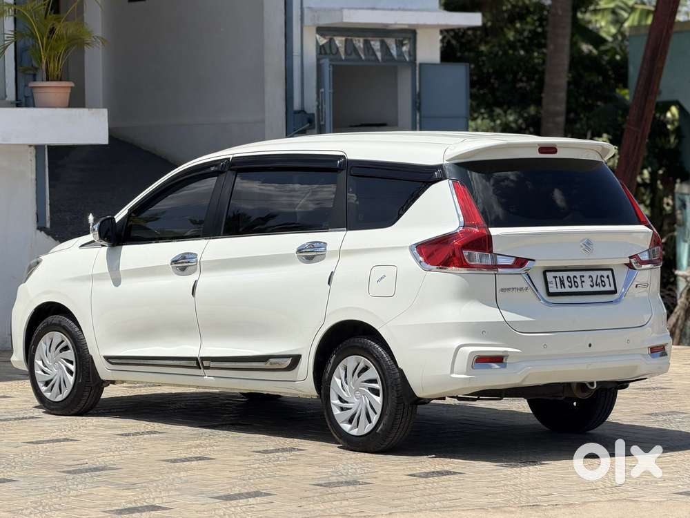 Maruti Suzuki Ertiga Vxi Shvs, 2022, Petrol