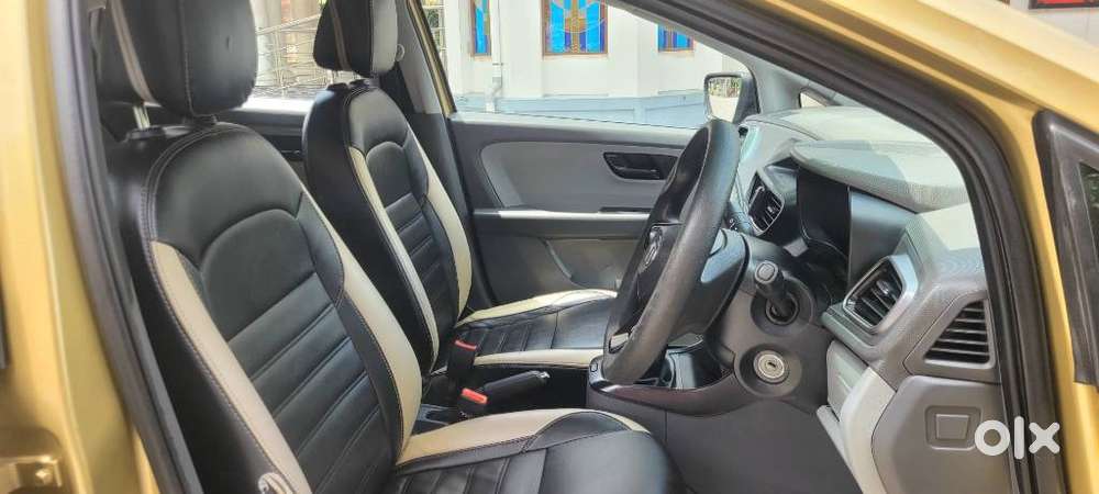 Tata Altroz 1.2 Xe, 2020, Petrol