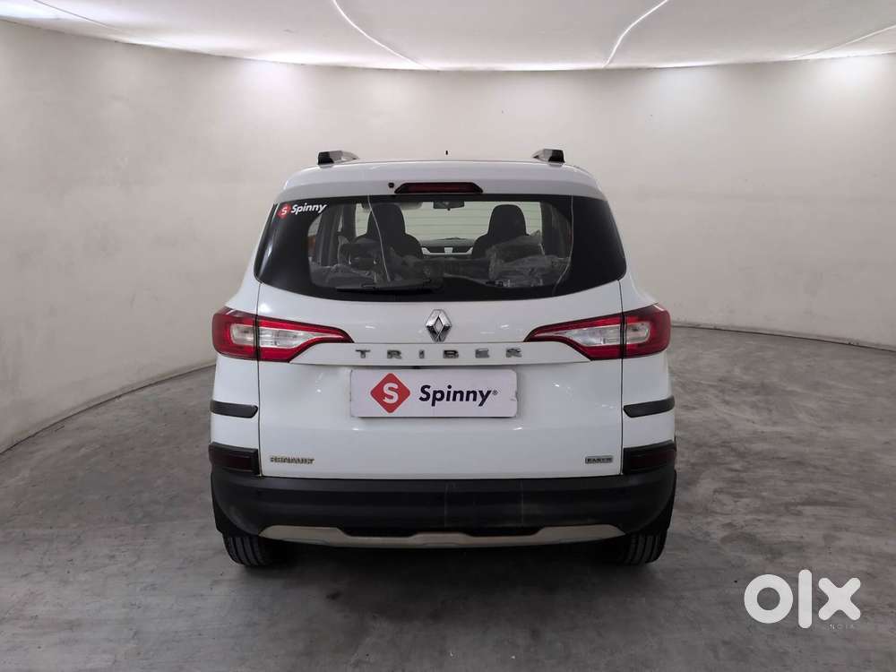 Renault Triber Rxz Easy-r Amt, 2022, Petrol