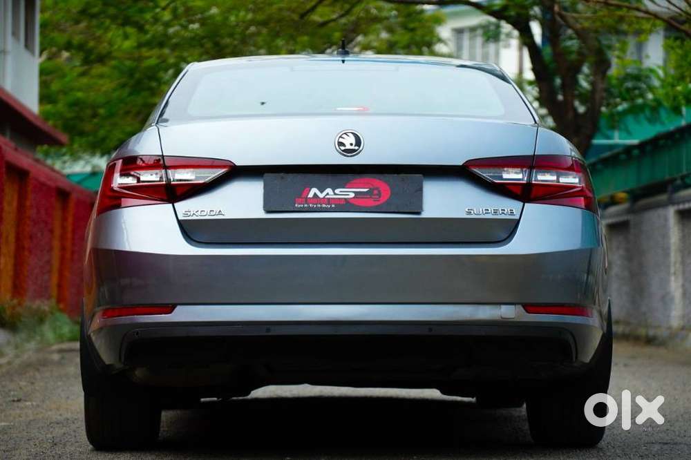 Skoda Superb Laurin And Klement 1.8, 2019, Petrol