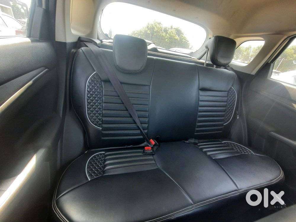 Maruti Suzuki Brezza 1.5 Vxi Smart Hybrid, 2023, Petrol