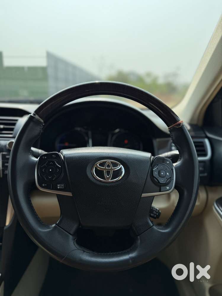 Toyota Camry 2.5 Hybrid, 2017, Petrol