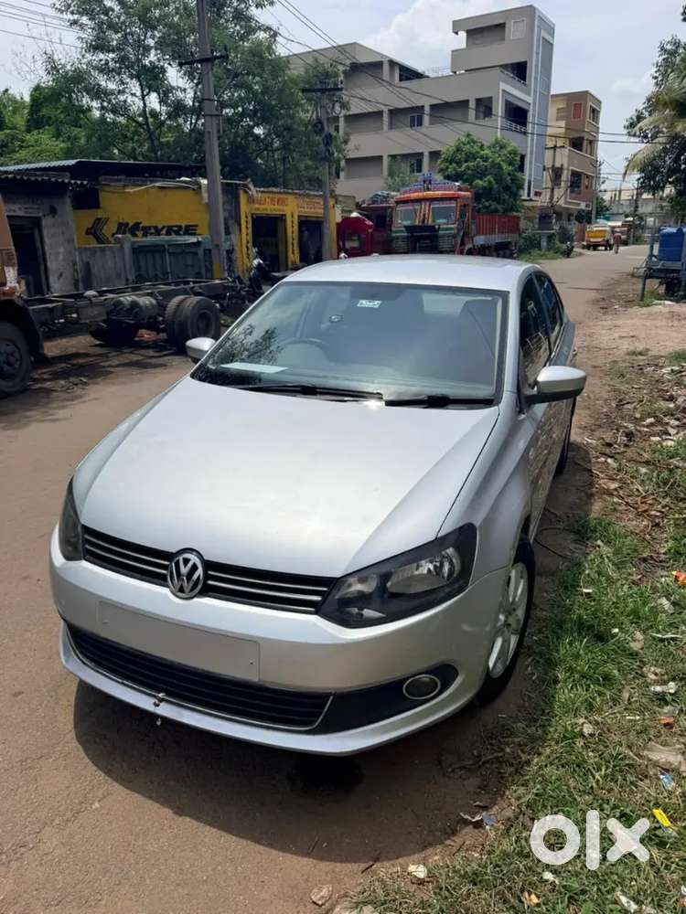 Volkswagen Vento Diesel Highline 2011