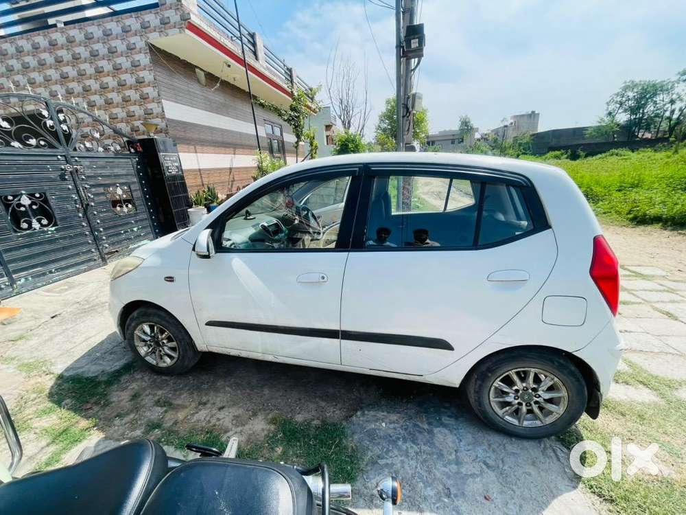 Hyundai I10 2011 Petrol Well Maintained
