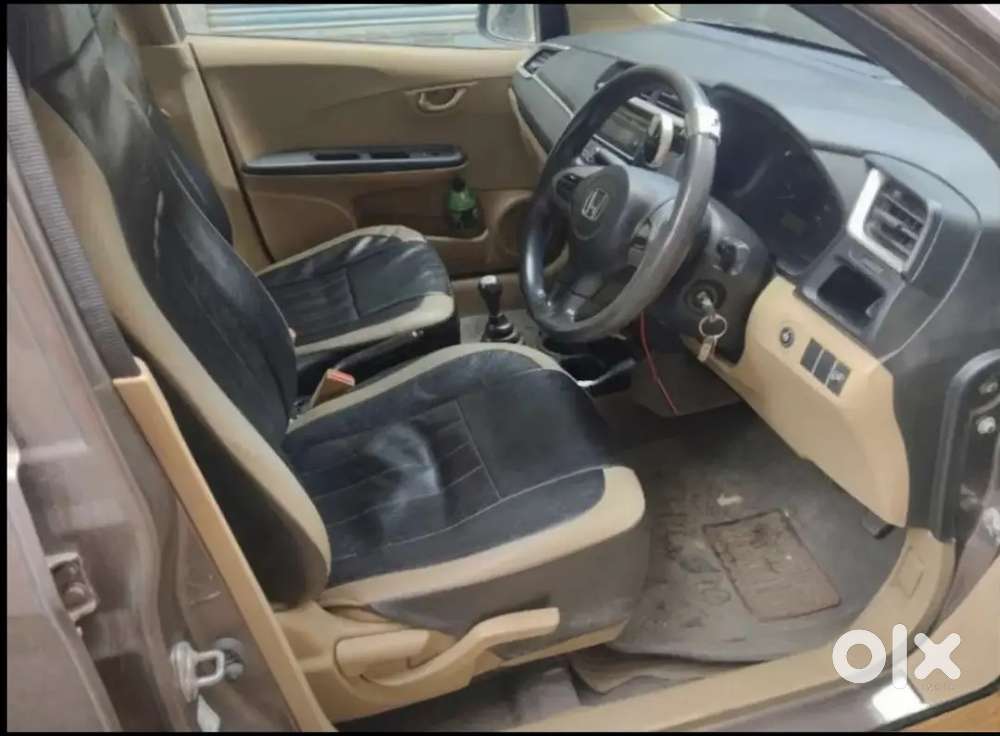 Honda Amaze 2016