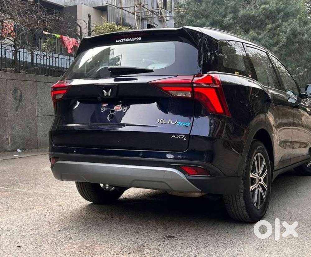 Mahindra Xuv700 2023 Diesel 44000 Km Driven With Fancy No : 1111