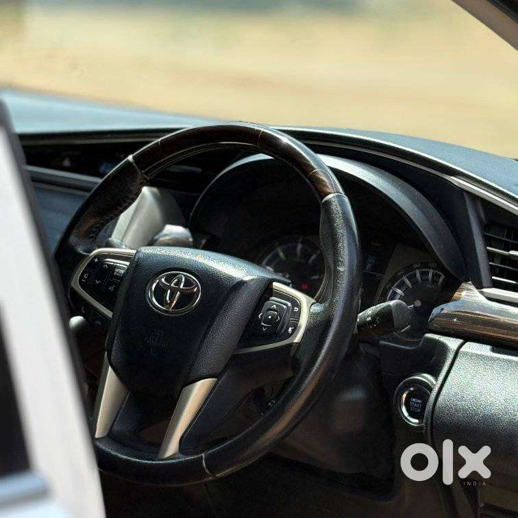 Toyota Innova Crysta 2.8z Automatic, 2018, Diesel