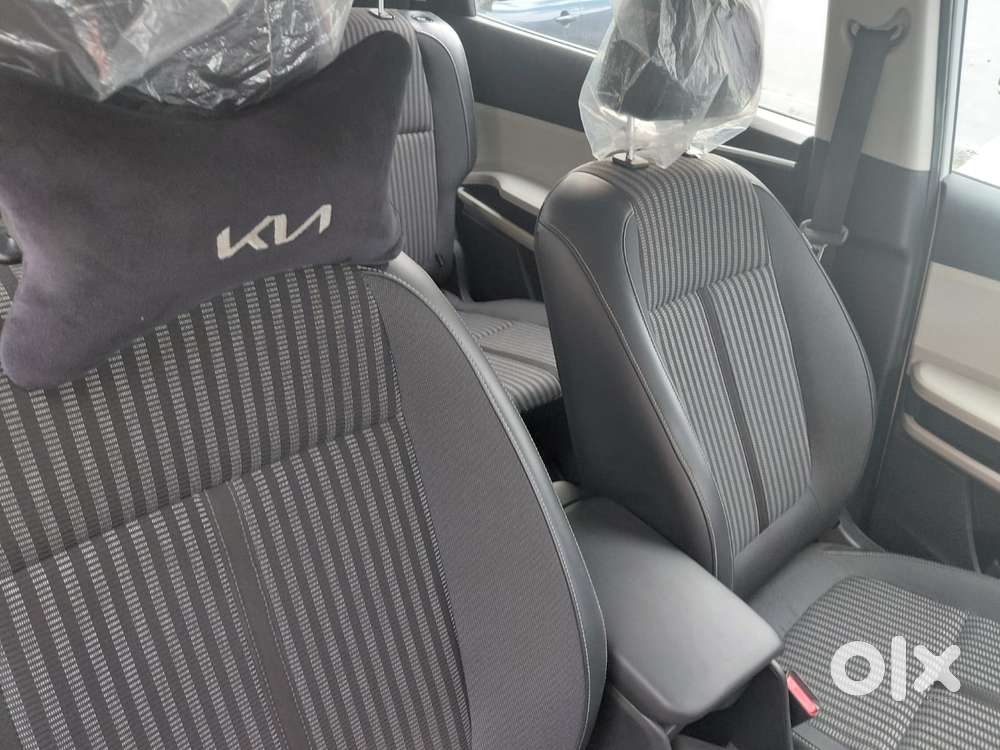 Kia Carens 1.5 Prestige 7 Str, 2022, Petrol