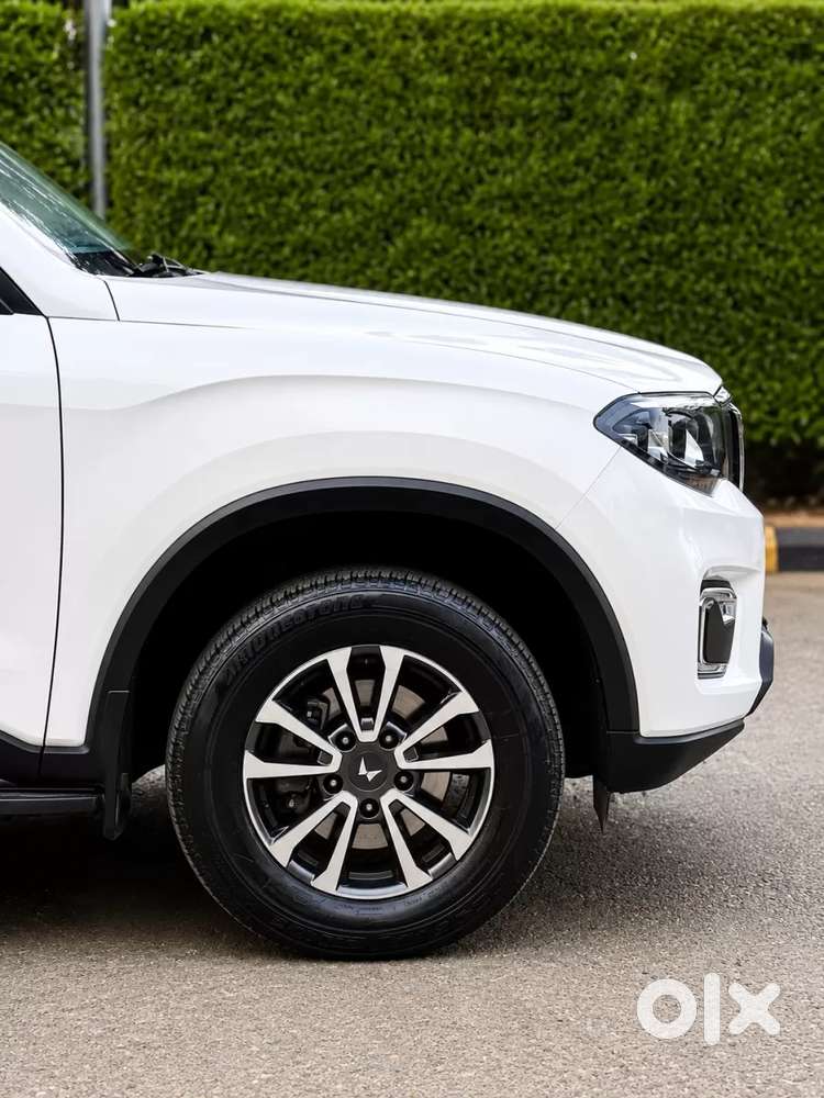 Mahindra Scorpio-n, 2025, Petrol