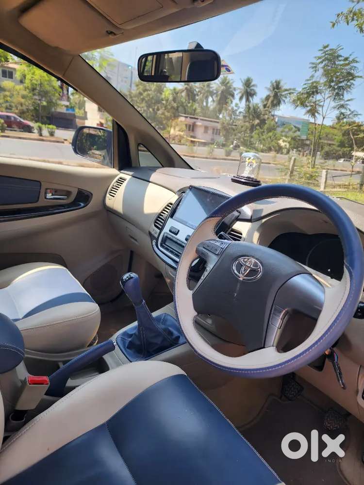 Toyota Innova 2014 Diesel Well Maintained