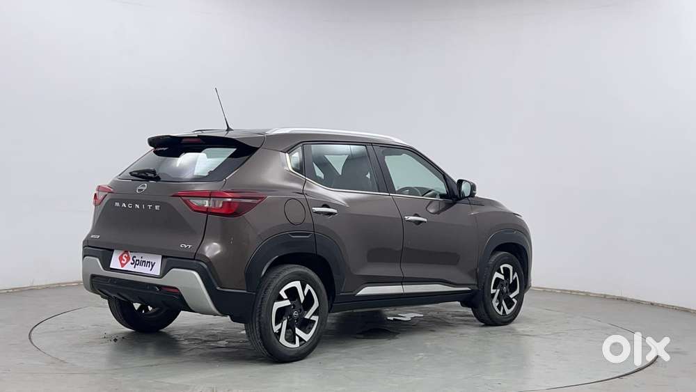 Nissan Magnite 1.0 Xv Premium Turbo Cvt, 2021, Petrol