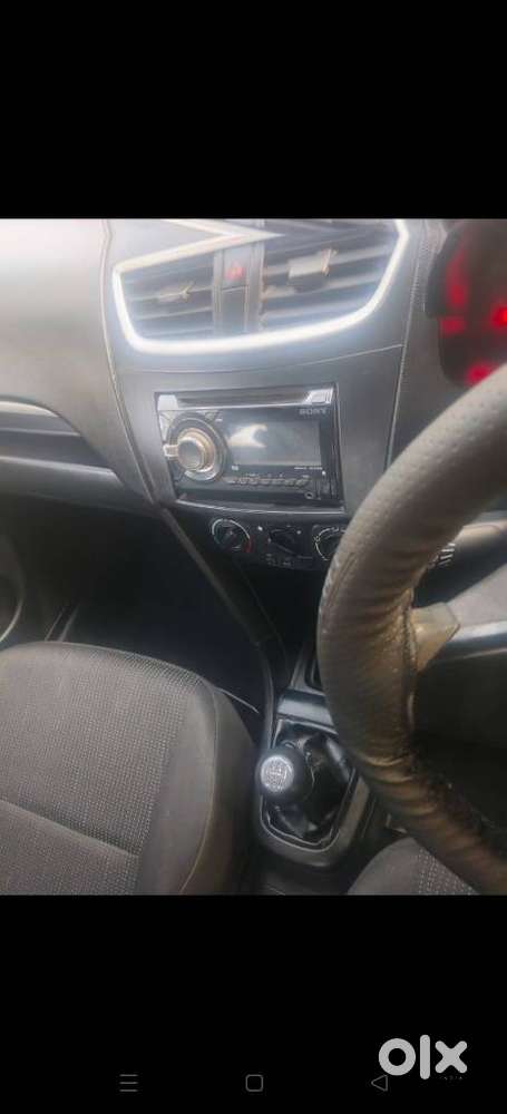 Maruti Suzuki Swift Lxi Optional-o, 2015, Petrol