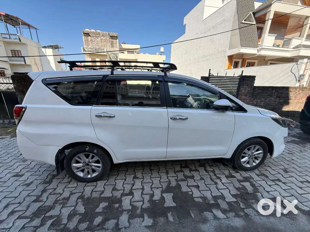 Toyota Innova Crysta 2019