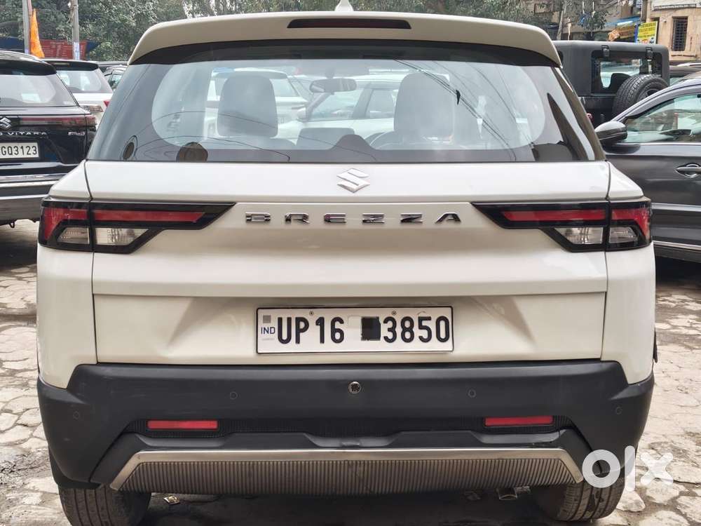 Maruti Suzuki Brezza 1.5 Lxi Smart Hybrid, 2024, Petrol